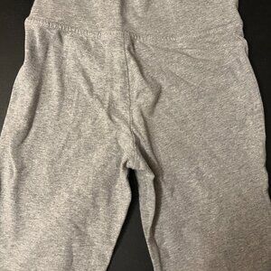 Children's Place, kid's, grey flair yoga pants, size 8